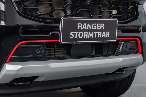 Ford Ranger Stormtrak 2.0L Bi-Turbo 4×4 AT